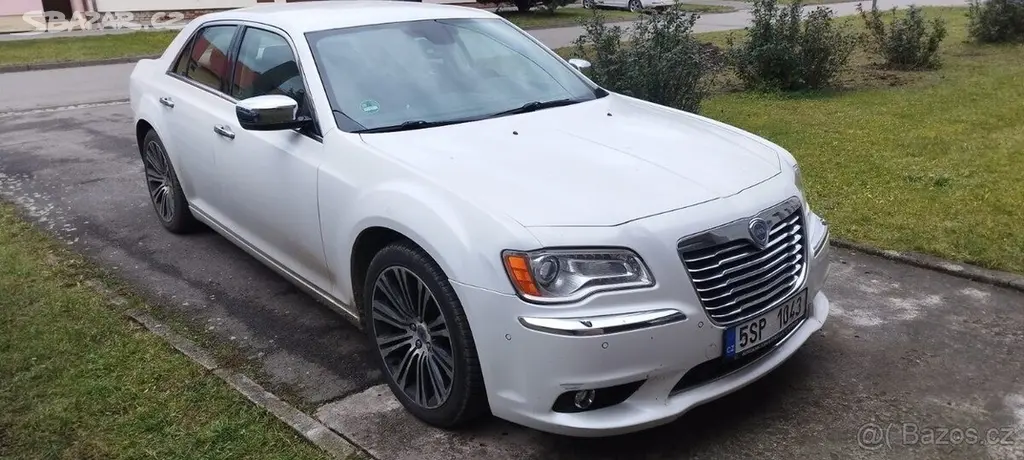 Lancia Thema 3,0 V6 CRD, 176 kW, 2012